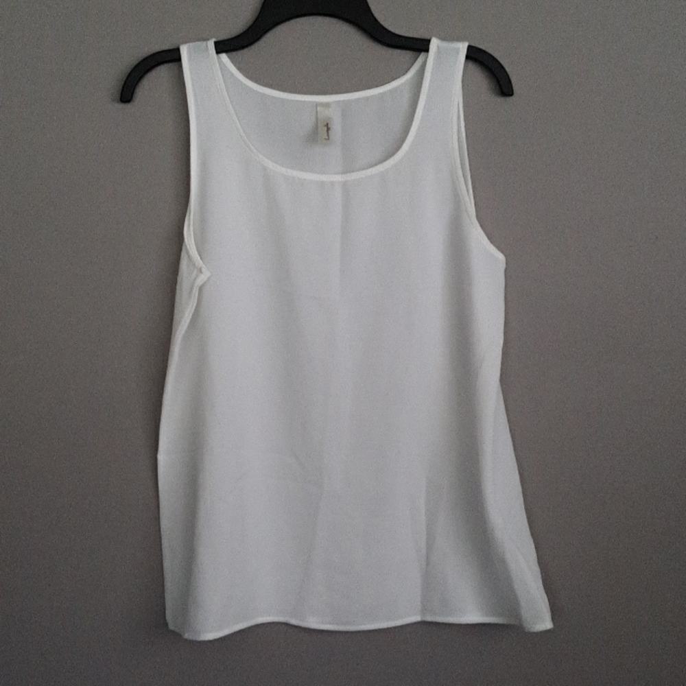 Loveappella Tank Top NWOT